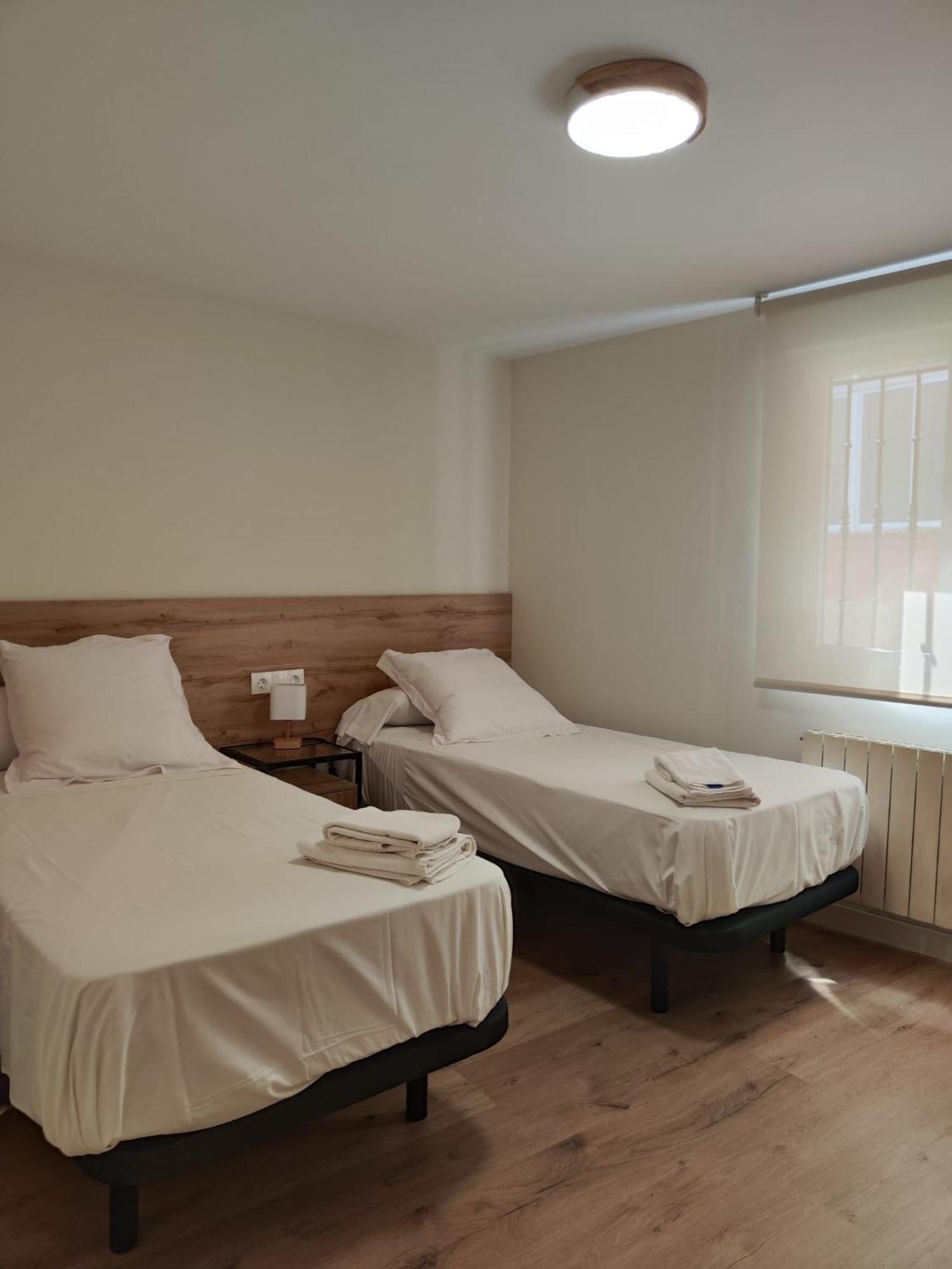 Apartamentos Go Buenavista- Тордесільяс Екстер'єр фото
